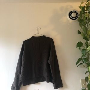 Olive green OAK + FORT sweater